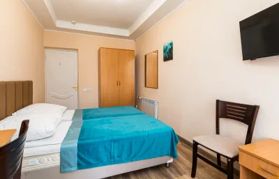 Номер 1-местный 1-комнатный 2 категории в 3 корпусе санатория «им.Димитрова» в г. Кисловодске - фотография